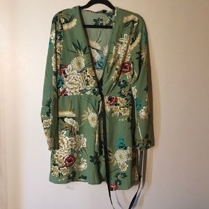 Pretty little thing dress